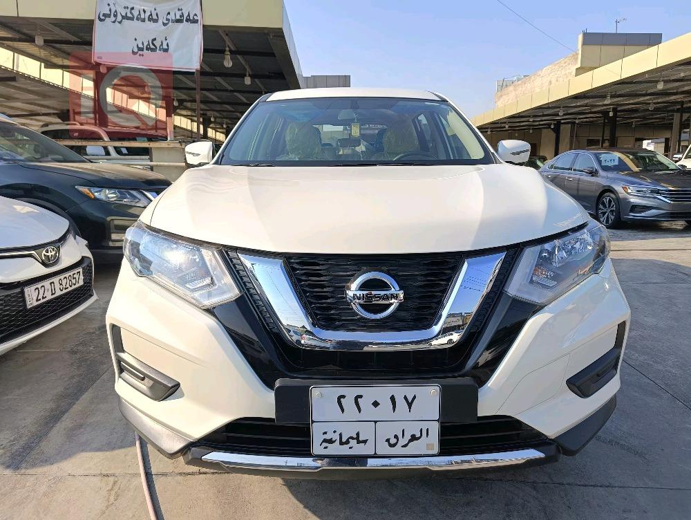 نیسان ئێکس ترەیل